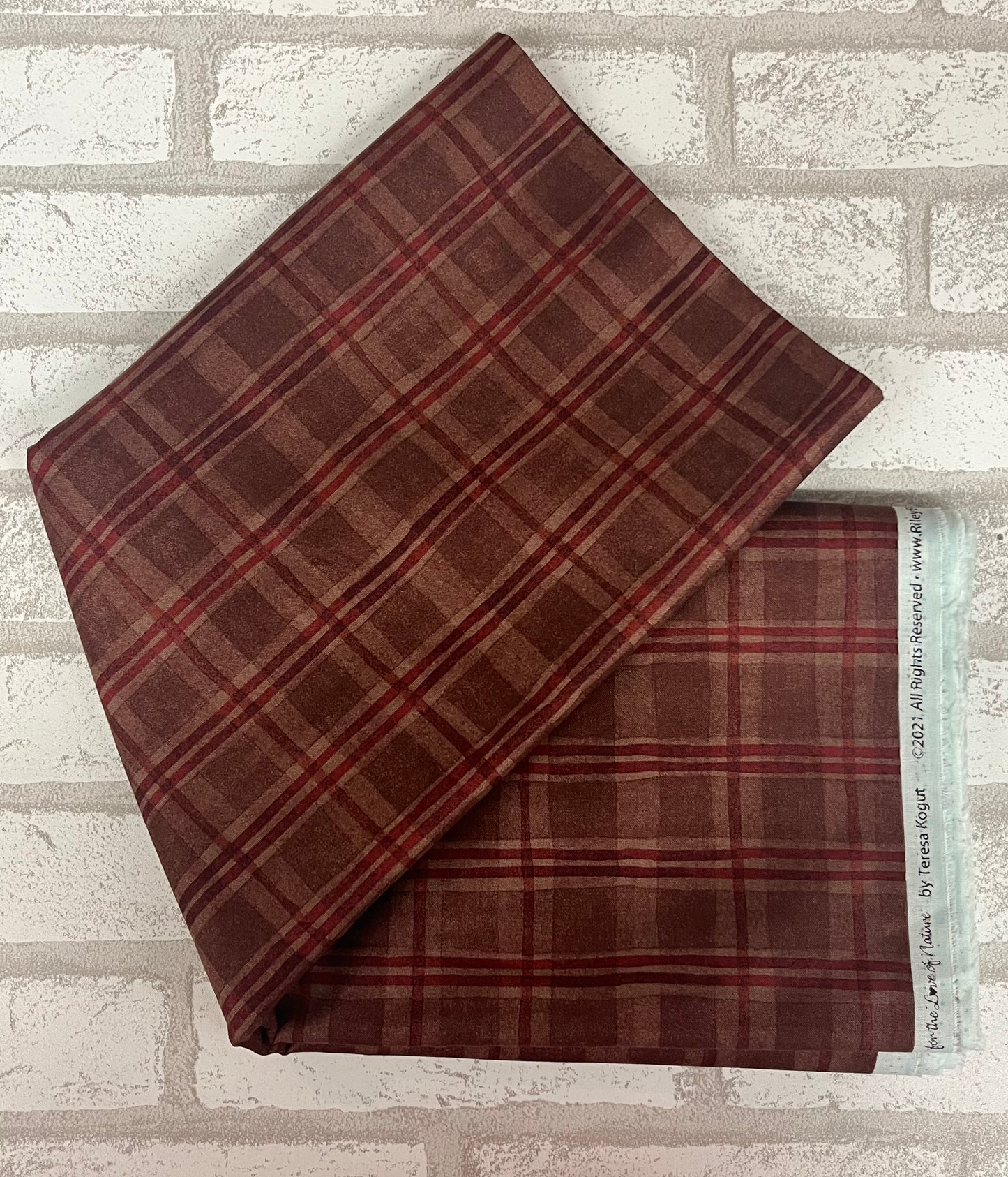 red and brown Riley Blake quilt shop quality fat quarter for the love of nature plaid fabric