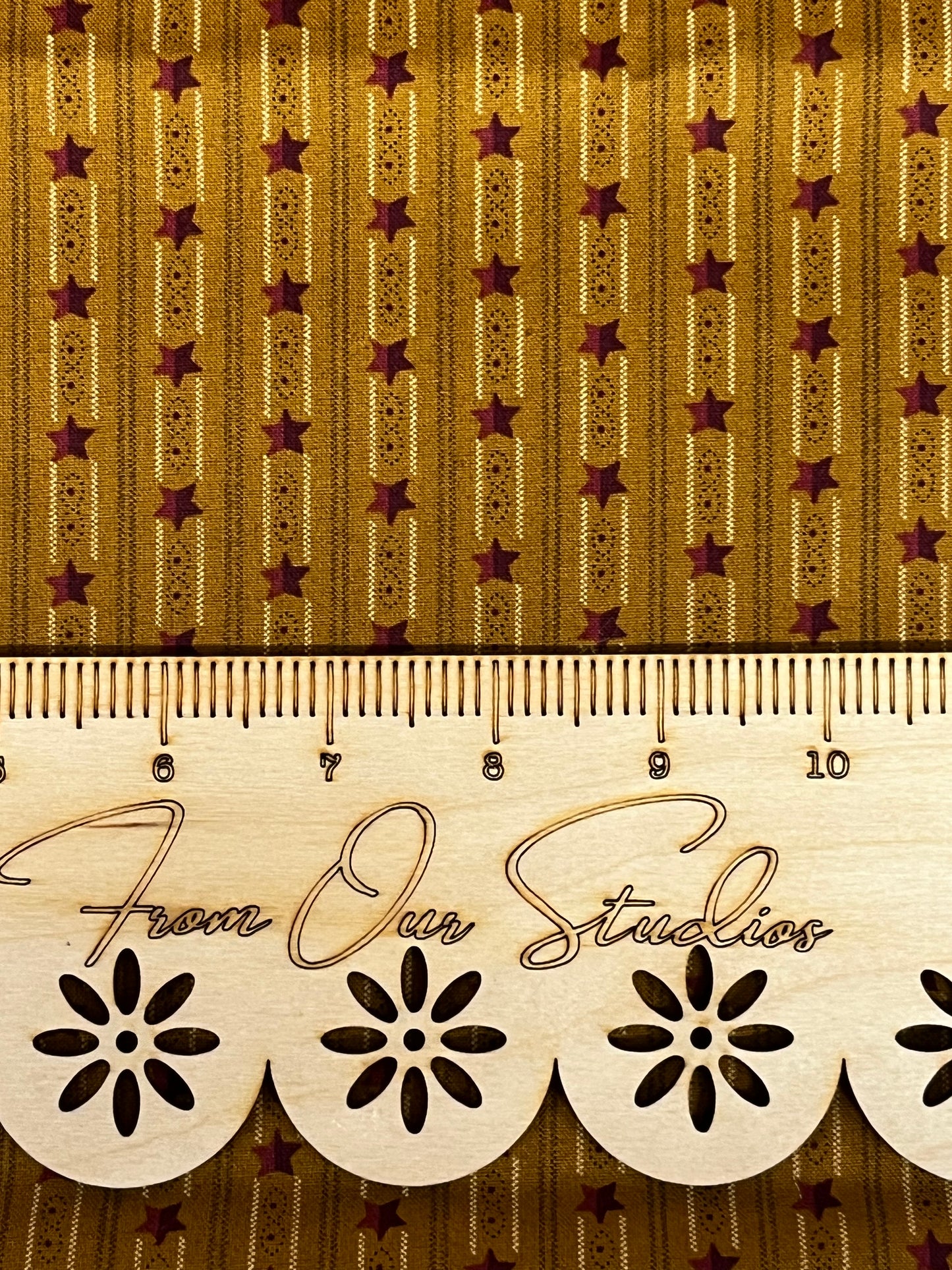 Fabric Fat Quarter Henry Glass Right As Rain - Ticking Stars