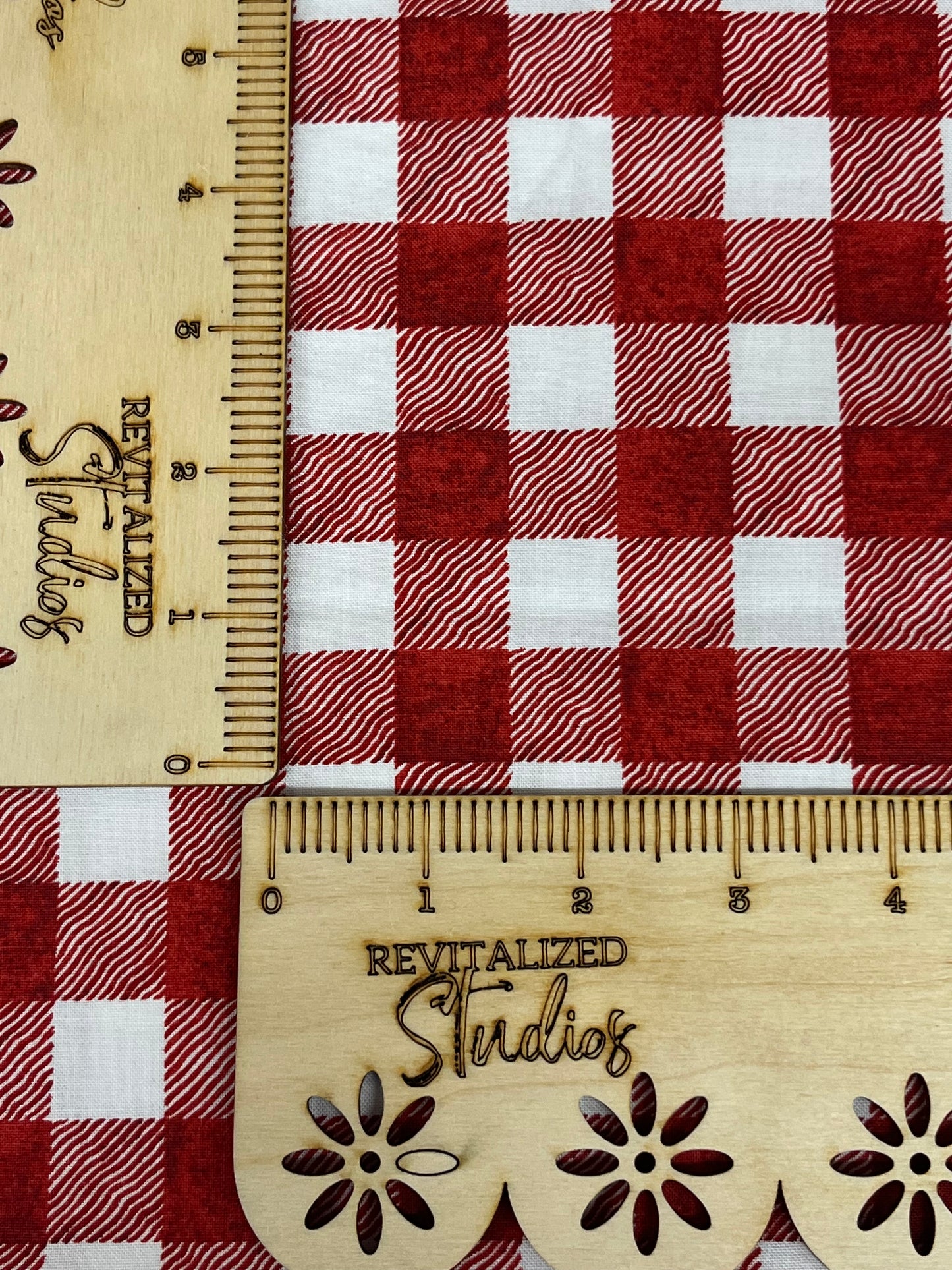 Riley Blake-J.Wecker Frisch-Red Check Fabric Fat Quarter-White As Snow