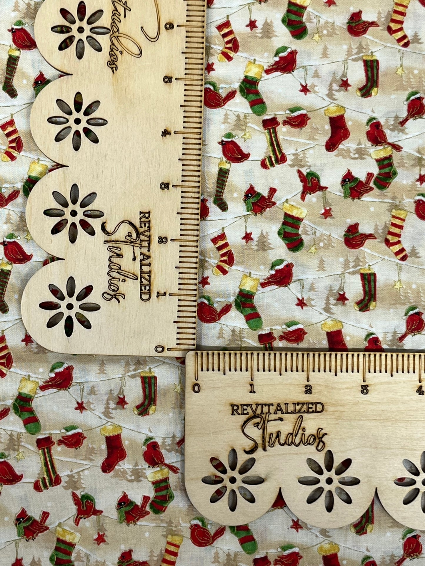 Fabric Fat Quarter Paintbrush Studios Cardinals and Stockings on Beige!