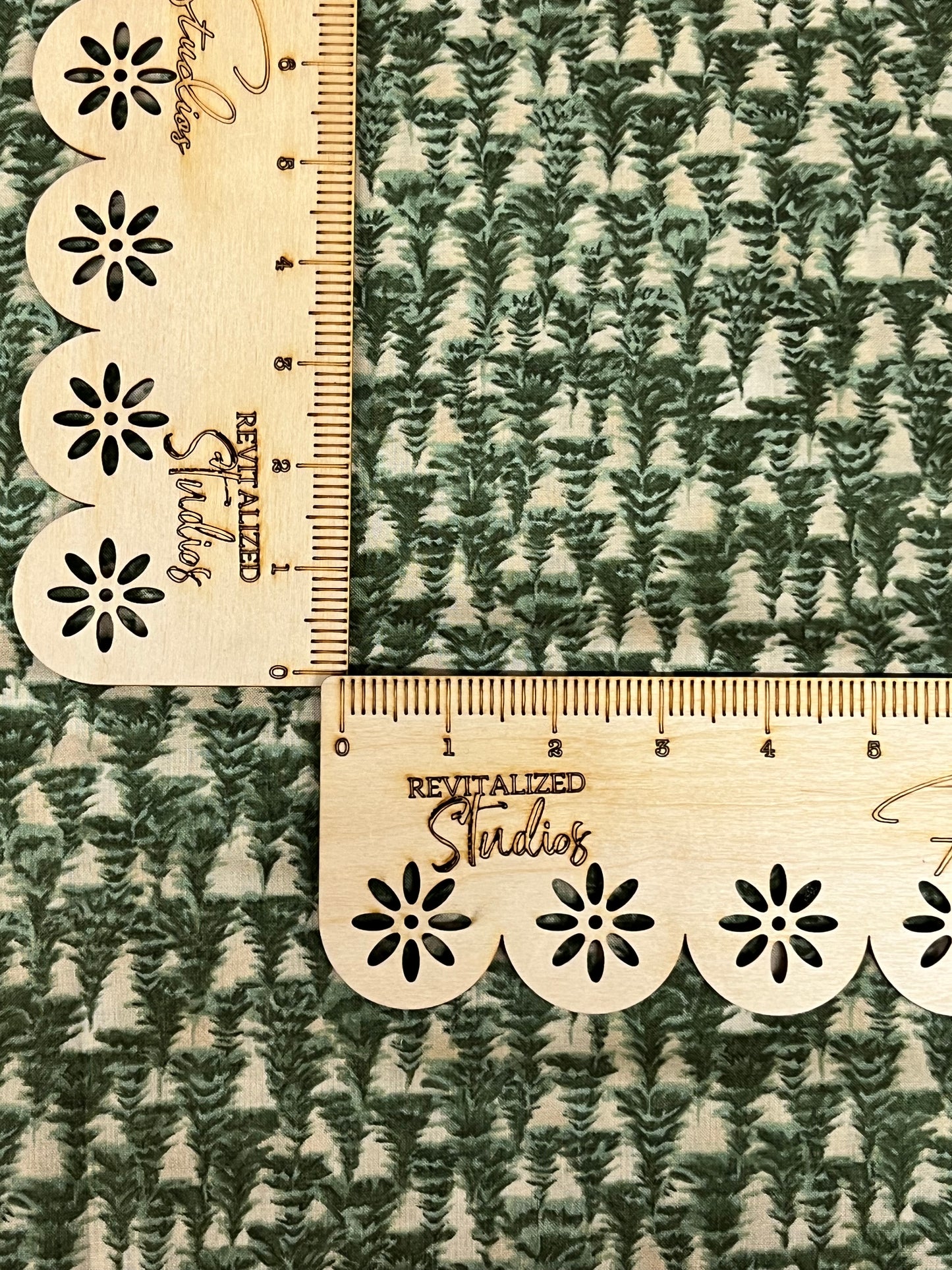 Fabric Fat Quarter Moosehead Lodge Trees on Green by Teresa Kogut for South Sea Imports!