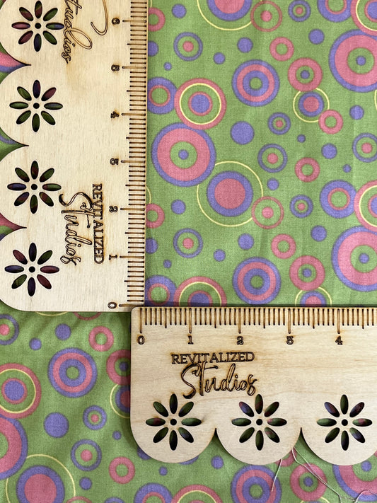 Fabric Fat Quarter Moda- Happy Go Retro- by Arrin Turmire Green with Circles