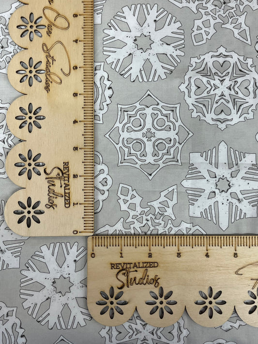 Fat Quarter White As Snow Riley Blake Snowflakes on Gray!