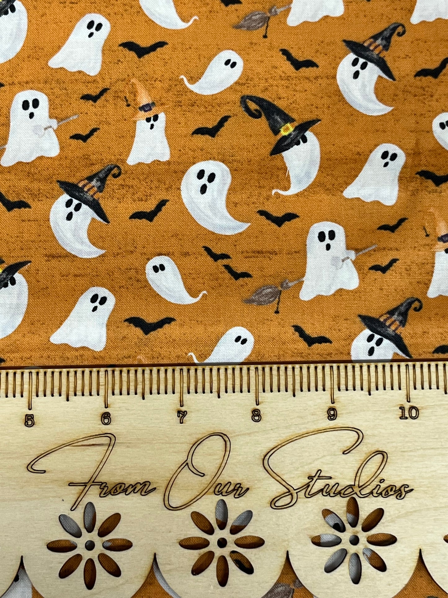 Halloween Fat Quarter Tara Reed for Riley Blake Designs! Ghost on Orange!