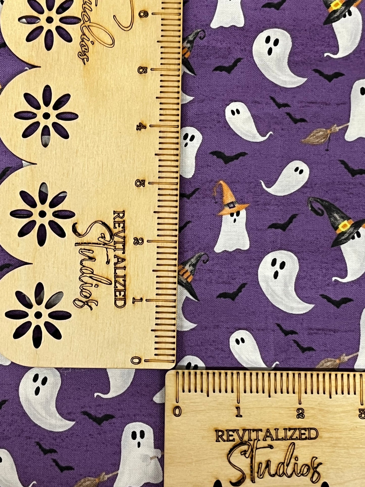 Halloween Fat Quarter Tara Reed for Riley Blake Designs! Ghost on Purple!